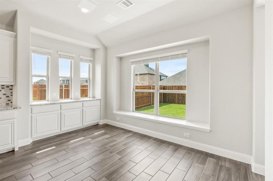 Spacious, unfurnished interior of a new home in Georgetown at Kings Fort 60s, Kaufman (Image 27).