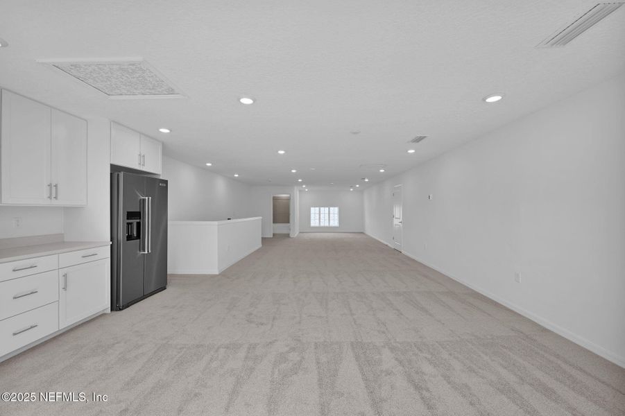 Spacious, unfurnished interior of a new home in Del Webb Nocatee, Ponte Vedra (Image 19).