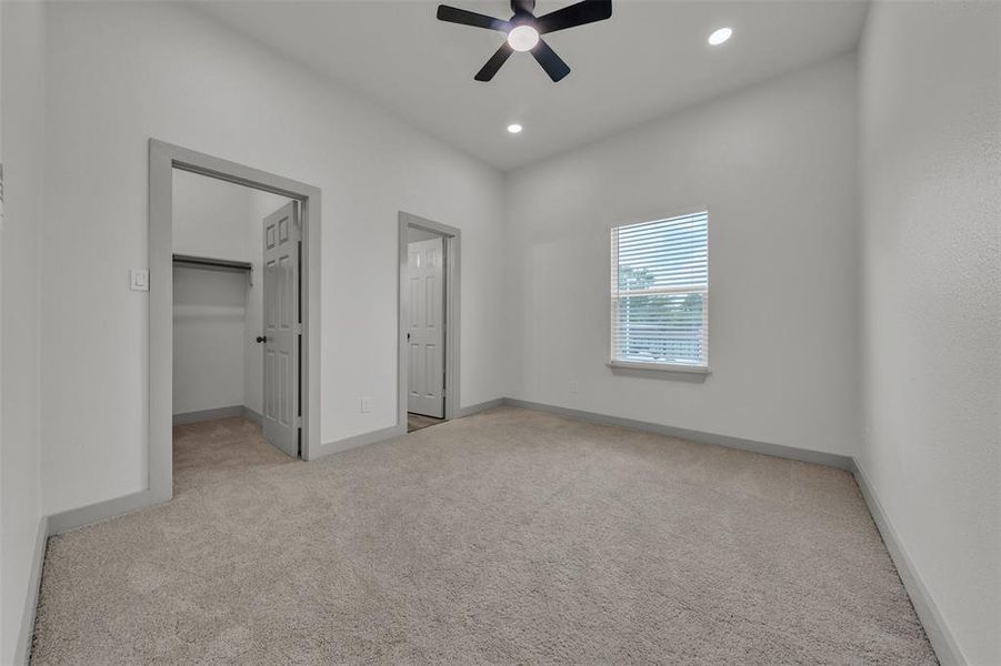 Spacious, unfurnished interior of a new home in , Dallas (Image 32). Spacious, unfurnished interior of a new home in , Dallas (Image 32).