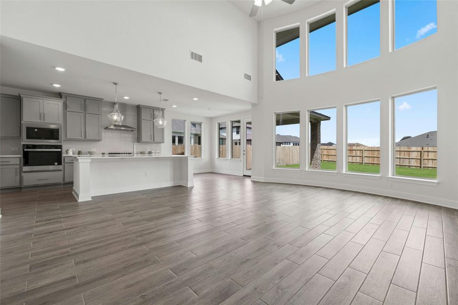 REPRESENTATIVE PHOTO REPRESENTATIVE PHOTO