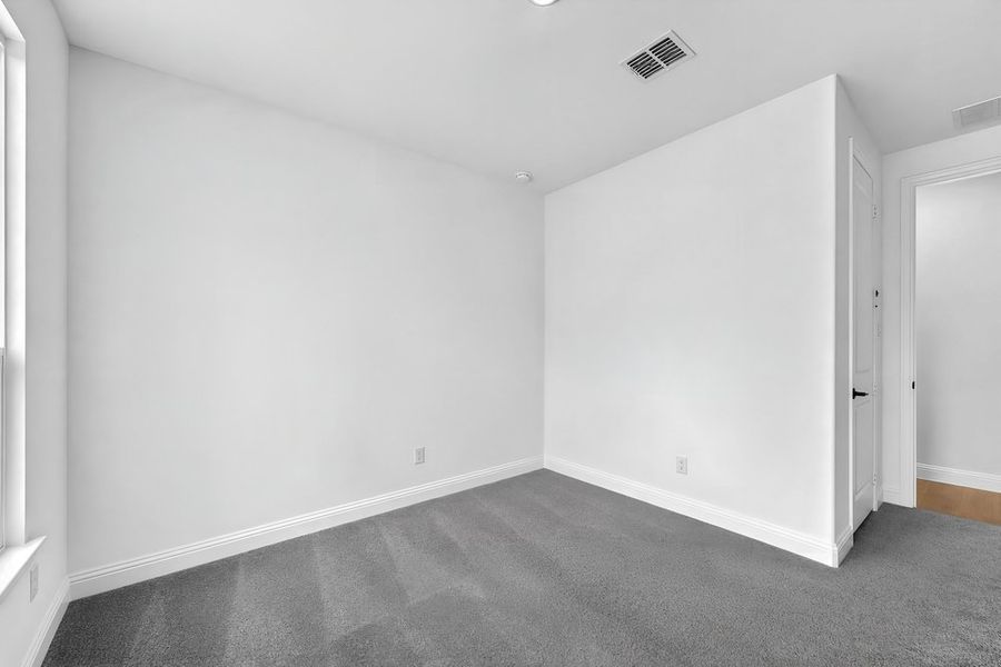 Spacious, unfurnished interior of a new home in Highland Lakes, McKinney (Image 18). Spacious, unfurnished interior of a new home in Highland Lakes, McKinney (Image 18).
