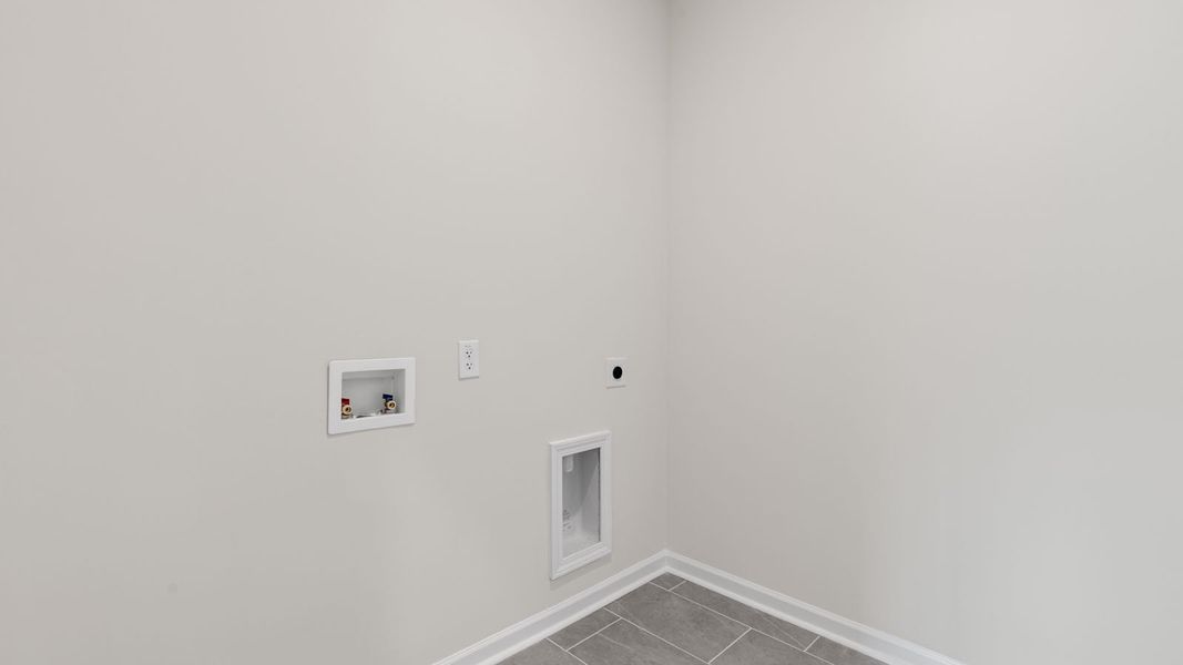 Spacious, unfurnished interior of a new home in The Villas at Kinsley, Jamestown (Image 15).