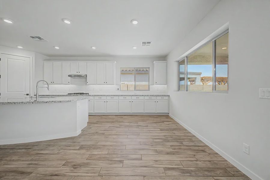 Spacious, unfurnished interior of a new home in Forté at Granite Vista, Waddell (Image 27).