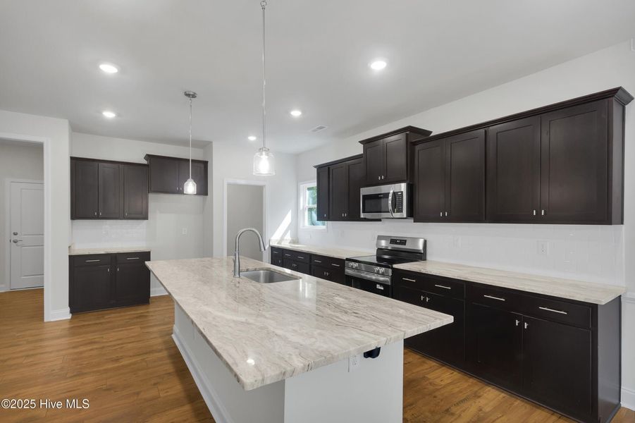 Furnished interior view inside a new home in Fairfield Harbour, New Bern (Image 6).