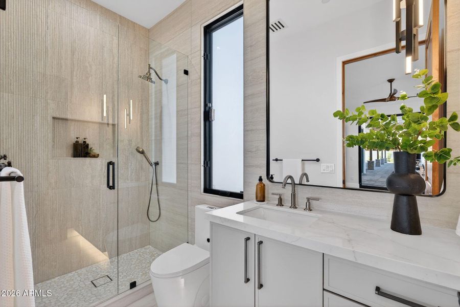 86-web-or-mls-47- E Charter Oak Rd