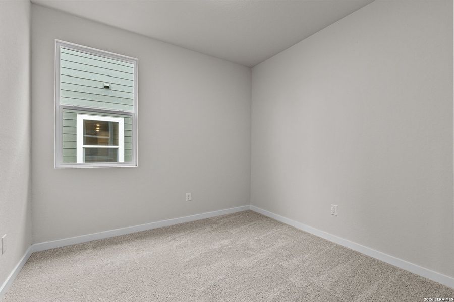 Spacious, unfurnished interior of a new home in Park Place, New Braunfels (Image 20).
