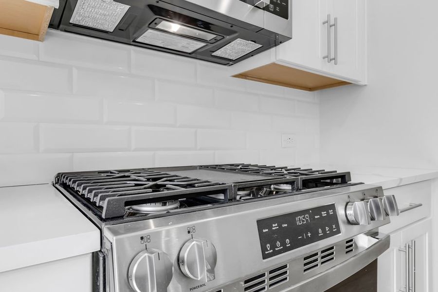 Close-up of interior finishes inside a home in Echo Park, Suwanee (Image 17).
