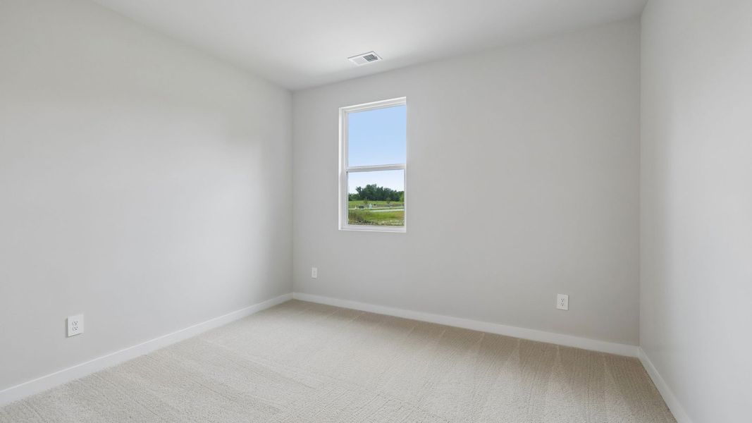 Representative unfurnished interior of a home built from the Holden by D.R. Horton in Harvest Point, Spring Hill (Image 62).