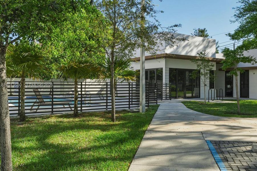 Image 34 of a home in .