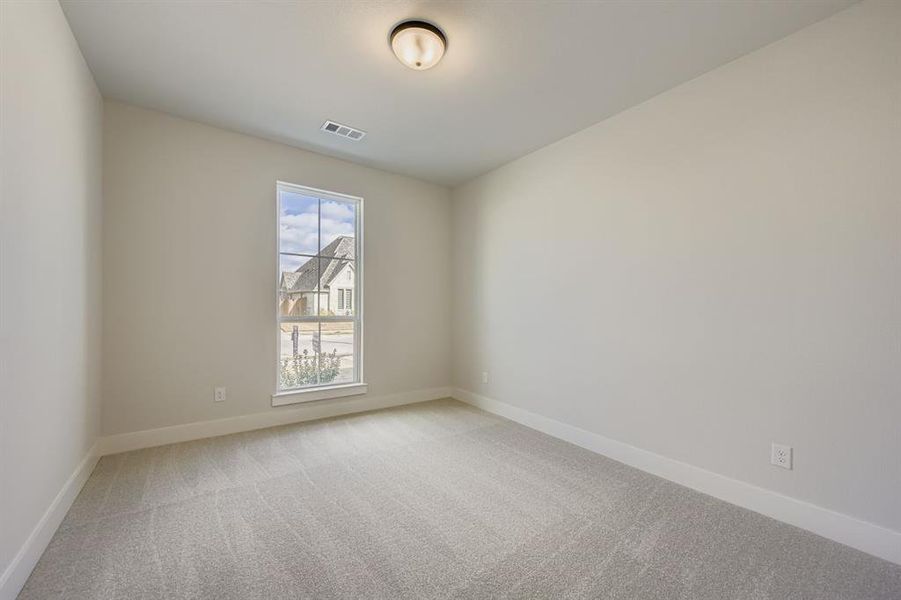Spacious, unfurnished interior of a new home in BridgeWater 60s, Midlothian (Image 24).