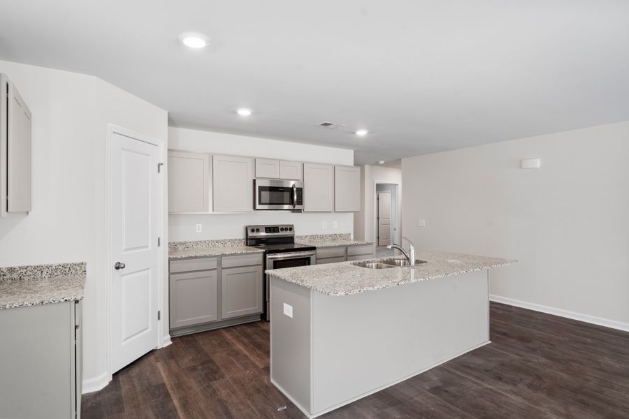 1,725sf New Home in Conway, SC.  - Slide 14