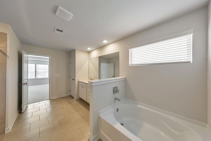 Furnished interior view inside a new home in Conner Farm, Dawsonville (Image 17).