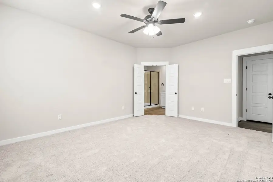 Spacious, unfurnished interior of a new home in Morgan Meadows, San Antonio (Image 12). Spacious, unfurnished interior of a new home in Morgan Meadows, San Antonio (Image 12).