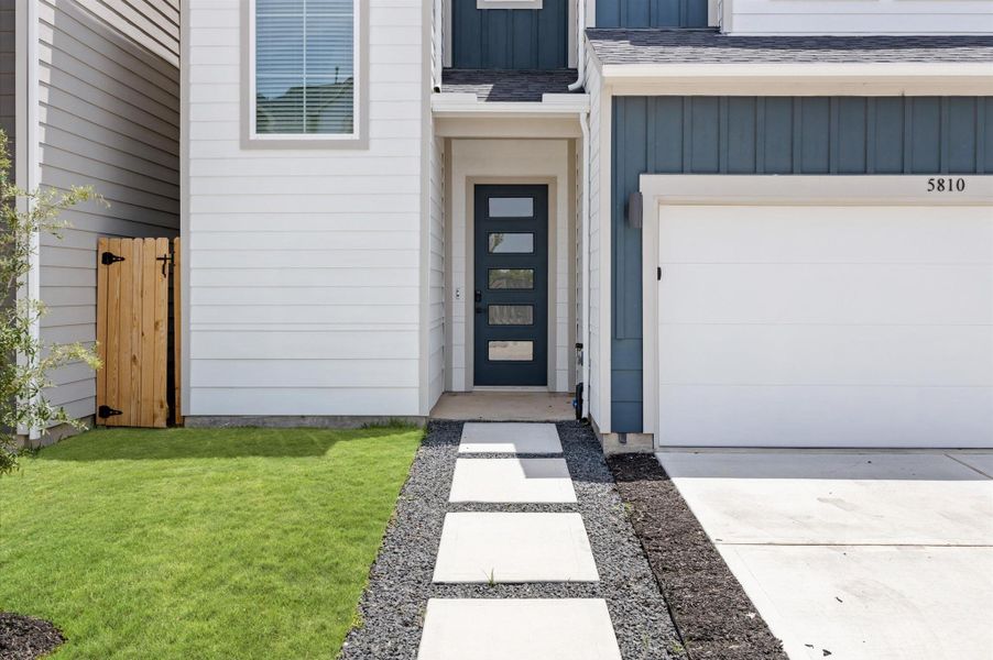 5810 Highland Sky Ln. - Come in! 5810 Highland Sky Ln. - Come in!
