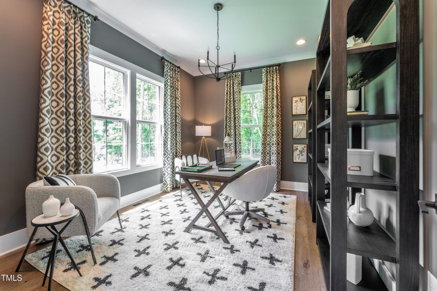 4. HHHunt Homes Crawford- Office