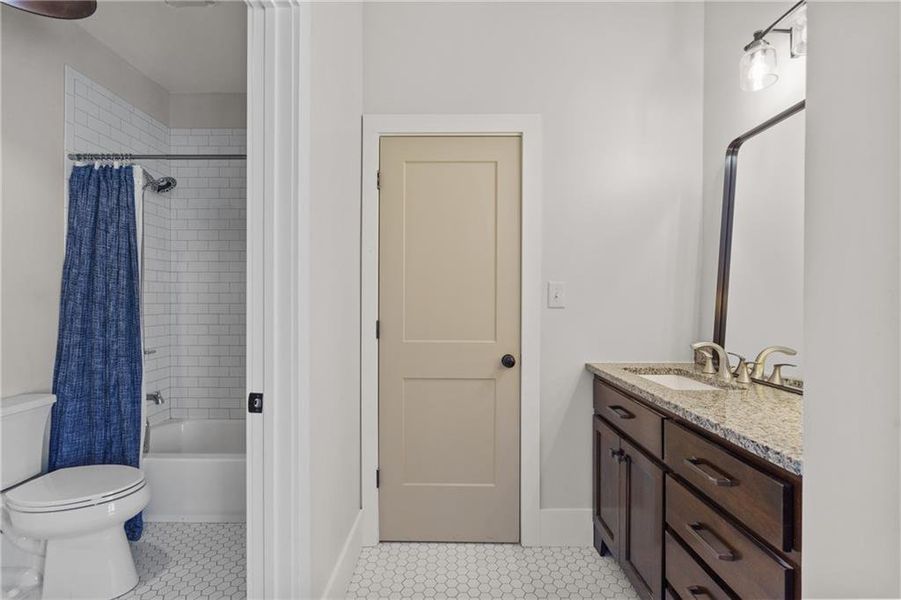 Furnished interior view inside a new home in , Monroe (Image 17).