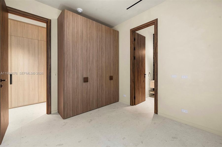 Image 73 of a home in .