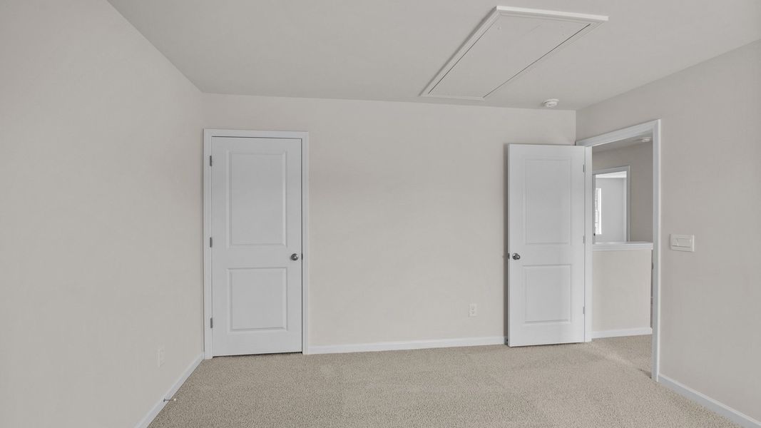 Spacious, unfurnished interior of a new home in Tyler - Home on the Lake, New Bern (Image 21).