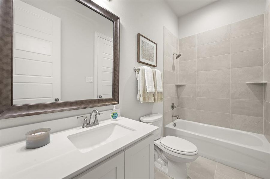 4_5638 Rutherford- Bathroom-1 4_5638 Rutherford- Bathroom-1