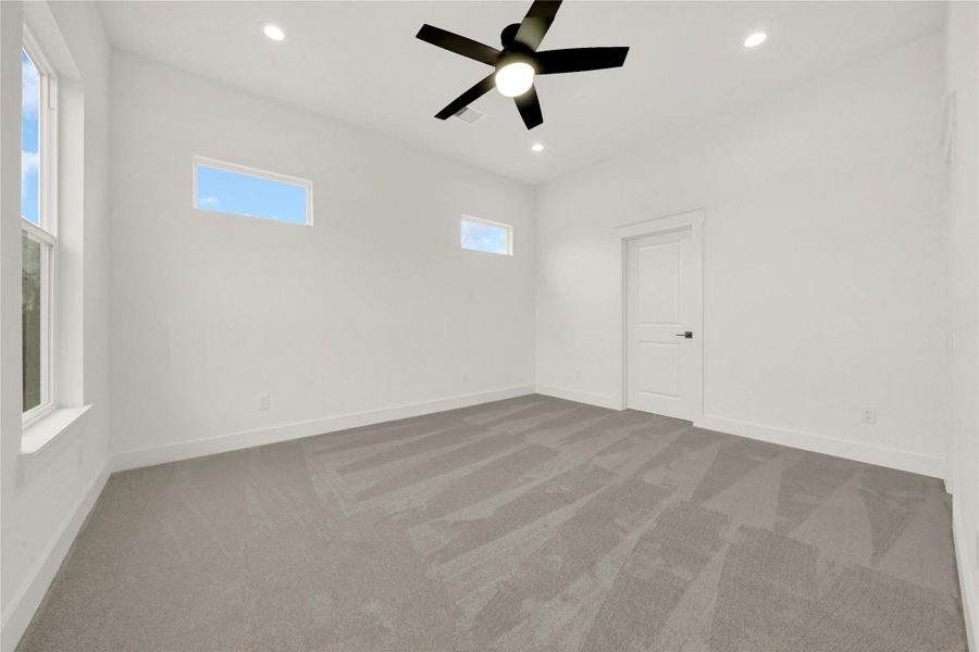 Spacious, unfurnished interior of a new home in , Houston (Image 17). Spacious, unfurnished interior of a new home in , Houston (Image 17).