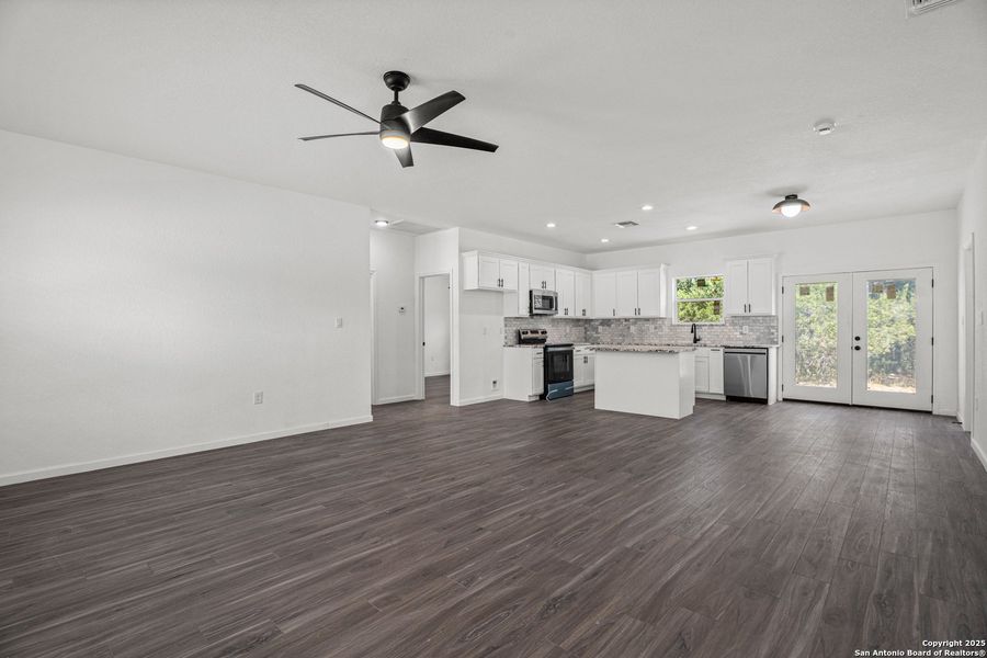 Spacious, unfurnished interior of a new home in , Canyon Lake (Image 12). Spacious, unfurnished interior of a new home in , Canyon Lake (Image 12).