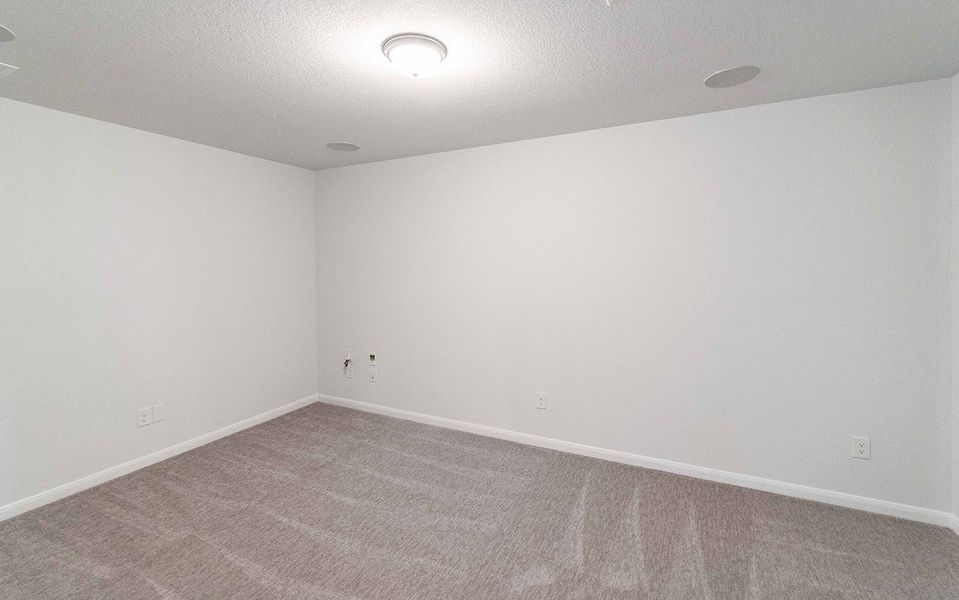 Spacious, unfurnished interior of a new home in Santa Rita Ranch, Liberty Hill (Image 35).