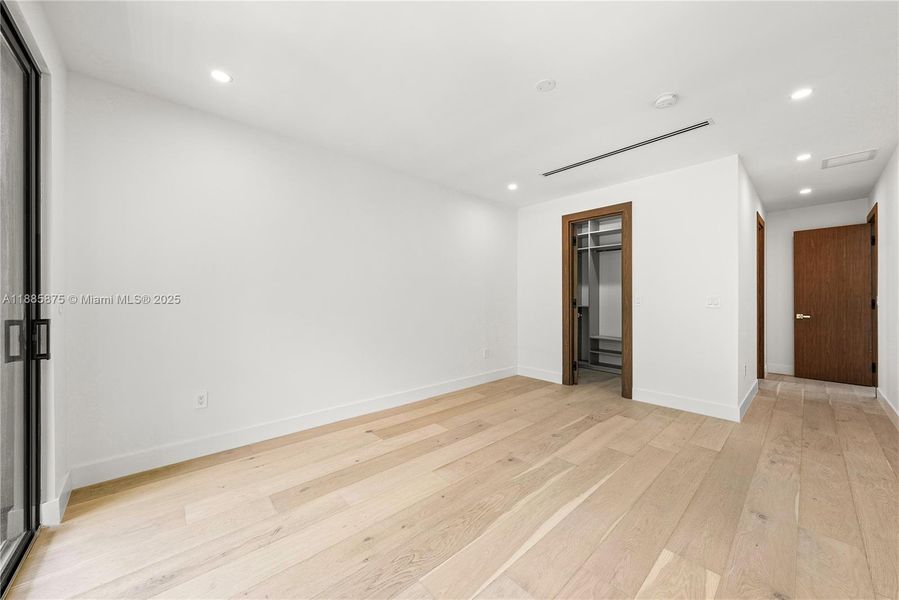 Spacious, unfurnished interior of a new home in , Miami (Image 42). Spacious, unfurnished interior of a new home in , Miami (Image 42).