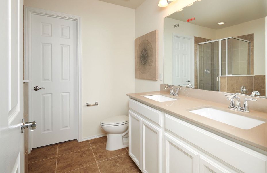 Representative furnished interior of a home built from the Mesilla by Centex in Dove Song, Marion (Image 34). Representative furnished interior of a home built from the Mesilla by Centex in Dove Song, Marion (Image 34).