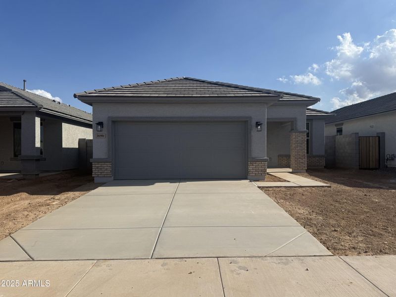 SR35 - Lot 167 Exterior