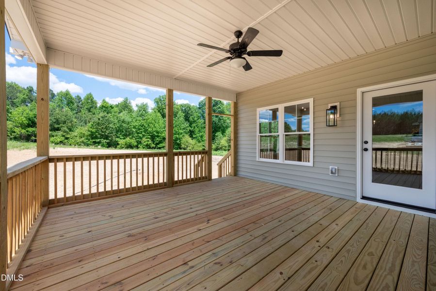 2275 Peachtree-42-32