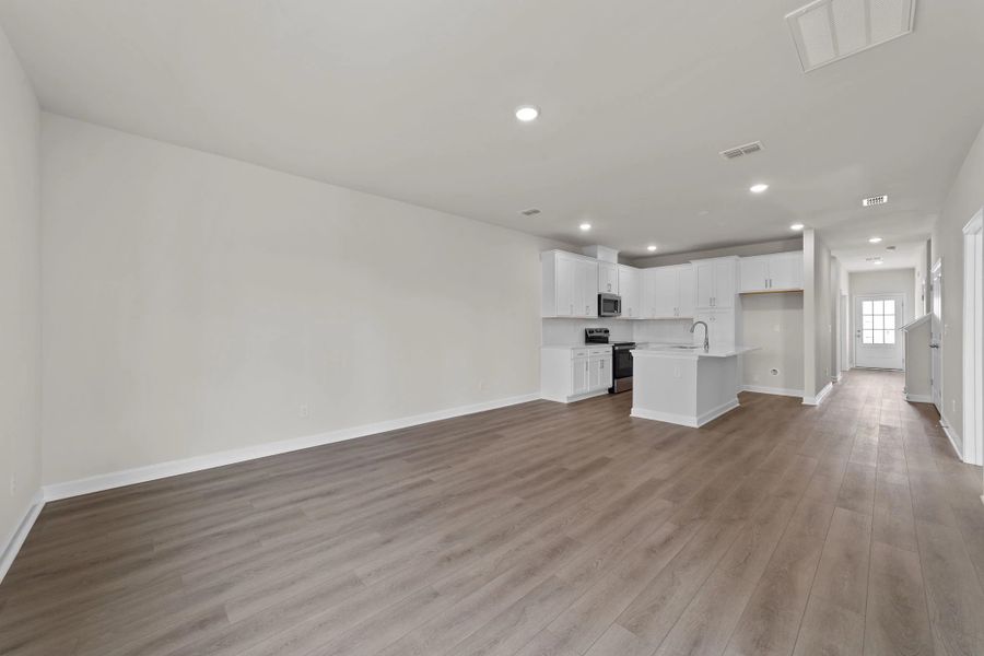 Spacious, unfurnished interior of a new home in Blue Heron Retreat, Little River (Image 16). Spacious, unfurnished interior of a new home in Blue Heron Retreat, Little River (Image 16).