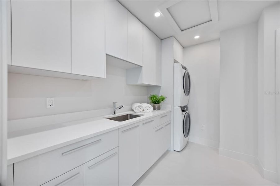 Furnished interior view inside a new home in , Sarasota (Image 19).