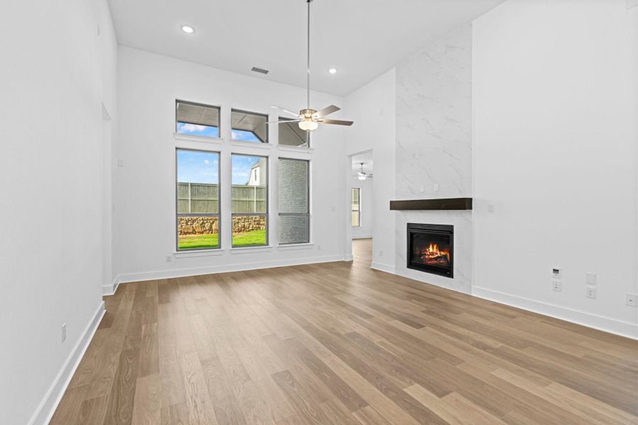 4br New Home in Northlake, TX.  - Slide 18