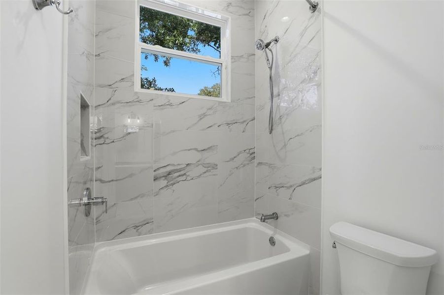 Furnished interior view inside a new home in , Orlando (Image 9).