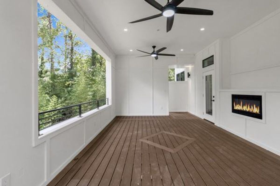 Spacious, unfurnished interior of a new home in , Atlanta (Image 76).