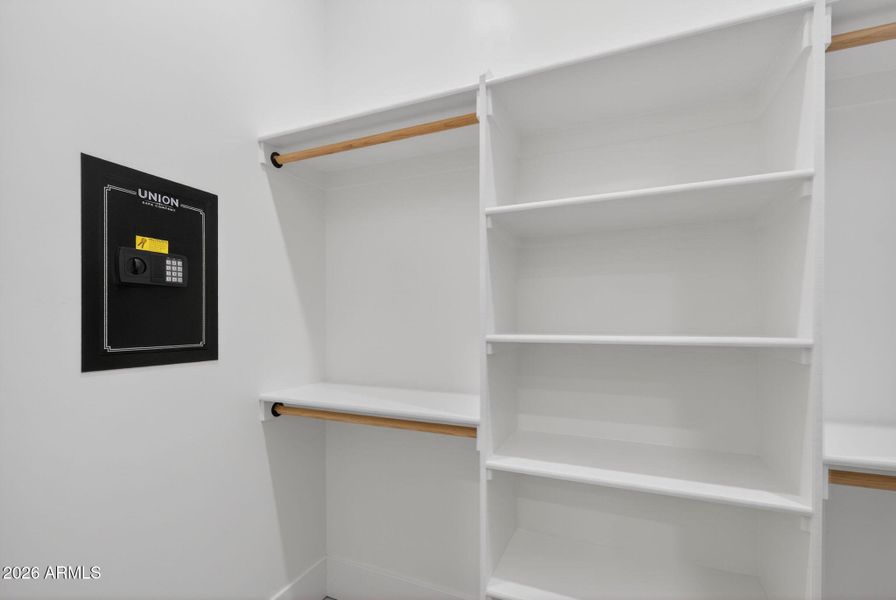 24-web-or-mls-DSC00836 24-web-or-mls-DSC00836