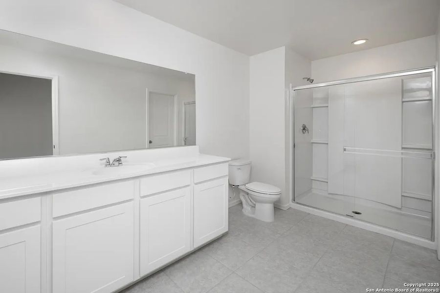 Furnished interior view inside a new home in Saddlebrook Ranch, Schertz (Image 11). Furnished interior view inside a new home in Saddlebrook Ranch, Schertz (Image 11).