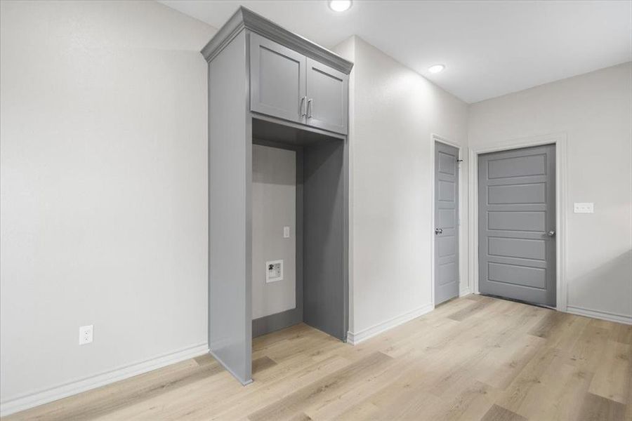 Spacious, unfurnished interior of a new home in , Jacksonville (Image 18). Spacious, unfurnished interior of a new home in , Jacksonville (Image 18).
