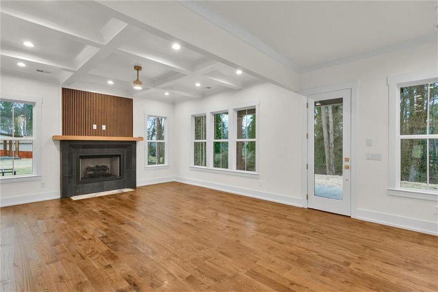 Spacious, unfurnished interior of a new home in , Atlanta (Image 26).