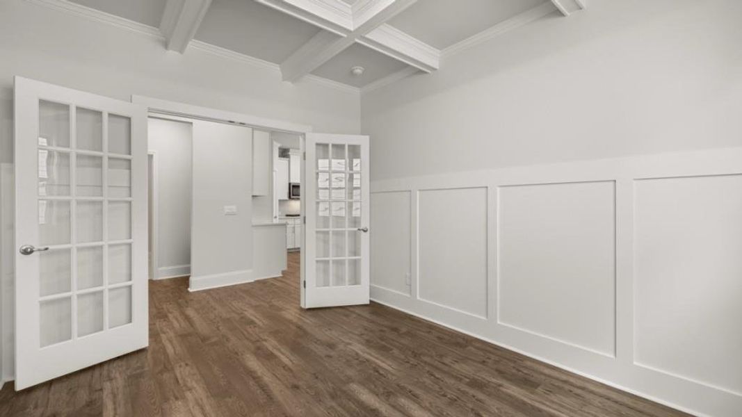 Spacious, unfurnished interior of a new home in , Dallas (Image 27).