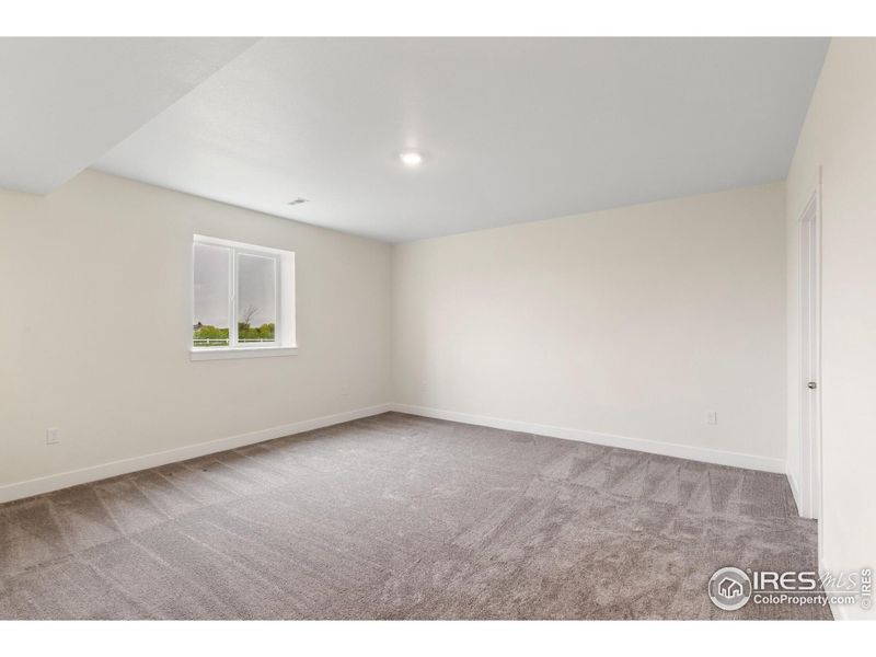 Spacious, unfurnished interior of a new home in Vantage, Berthoud (Image 12). Spacious, unfurnished interior of a new home in Vantage, Berthoud (Image 12).