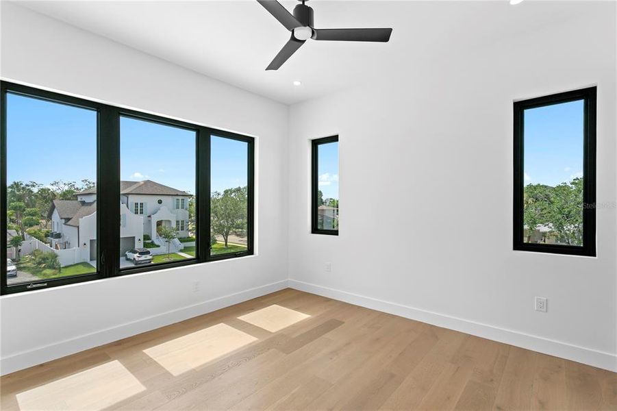 Spacious, unfurnished interior of a new home in , Tampa (Image 29). Spacious, unfurnished interior of a new home in , Tampa (Image 29).