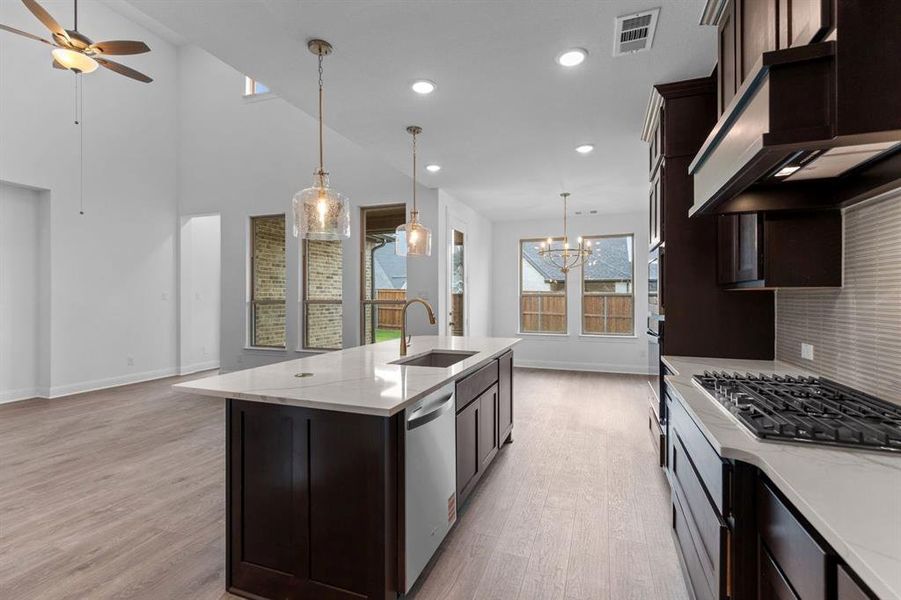 DAL_Hillside Village_Goodlow_621 Cork Drive (7) DAL_Hillside Village_Goodlow_621 Cork Drive (7)