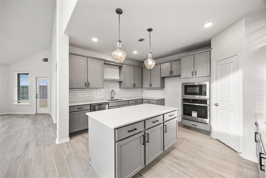 Furnished interior view inside a new home in River Ranch Meadows, Dayton (Image 4).