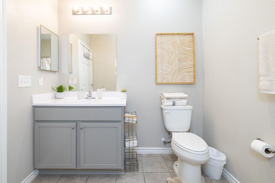 Furnished interior view inside a new home in , Pasadena (Image 7).