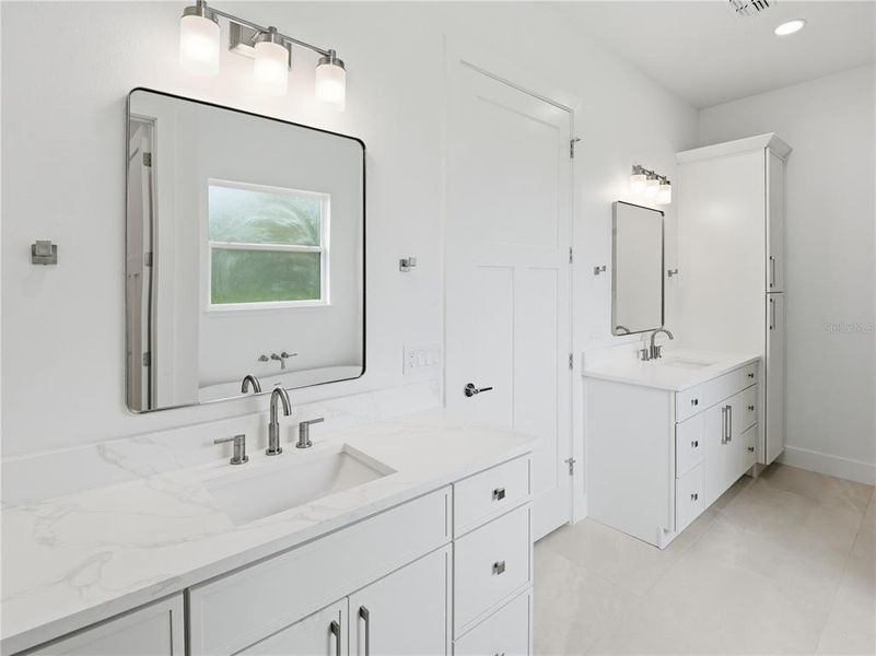 Furnished interior view inside a new home in , St. Cloud (Image 47).