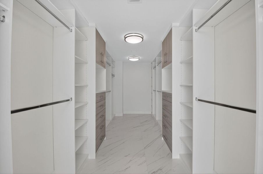 Image 49 of a home in Royal Palm Residences.