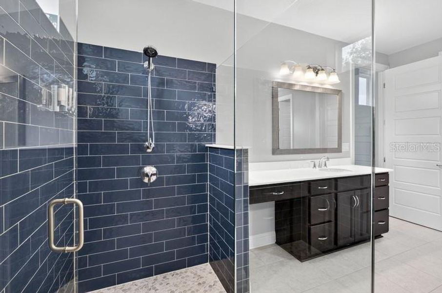 Image 66 of a home in .