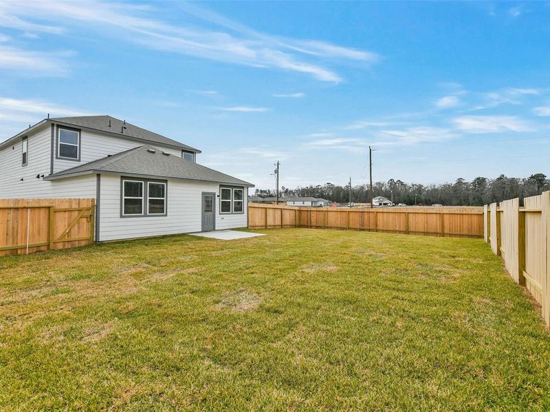 Exterior details and patio area of a home in Liberty Estates, Cleveland (Image 24).