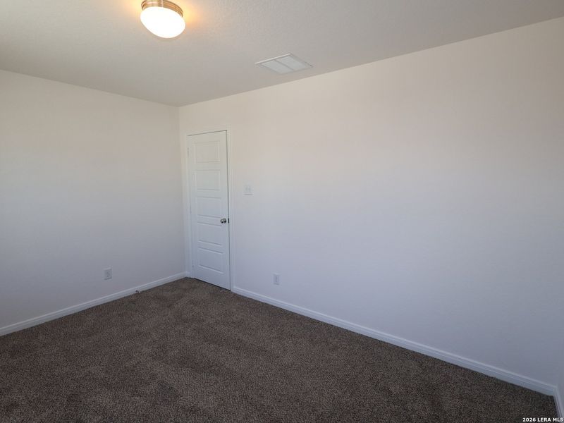 Spacious, unfurnished interior of a new home in Park Place, New Braunfels (Image 19). Spacious, unfurnished interior of a new home in Park Place, New Braunfels (Image 19).